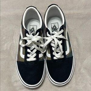 Vans Old Skool Camo Sneakers